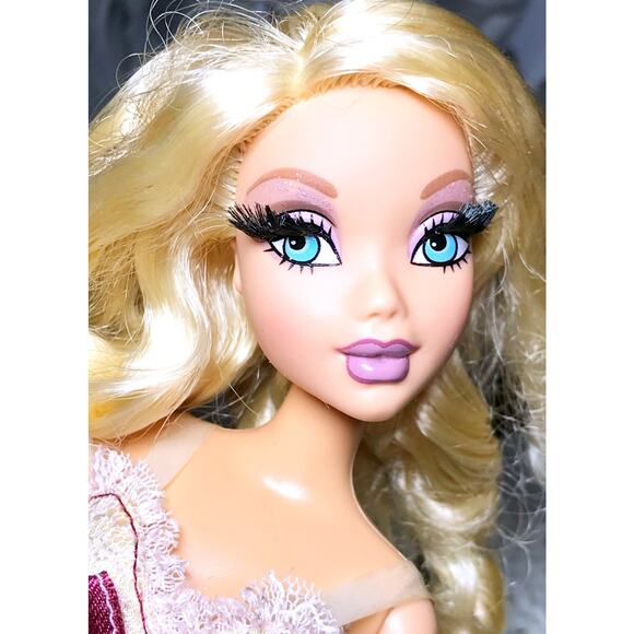 VTG 2005 My Scene Goes Hollywood Barbie Doll Rooted Eyelashes Blonde - Picture 7 of 10